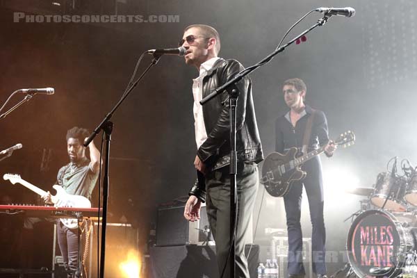 MILES KANE - 2018-10-04 - PARIS - La Cigale - 